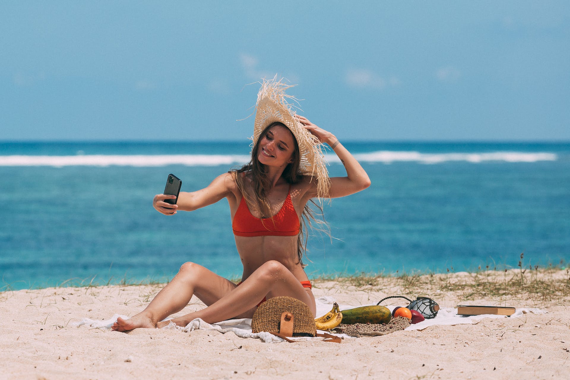 tips mengatasi jerawat saat traveling